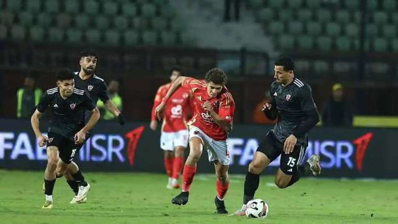 تطورات انتقال حمزة عبد الكريم.. مصدر أهلاوي يفصح عن خطوات وصوله برشلونة